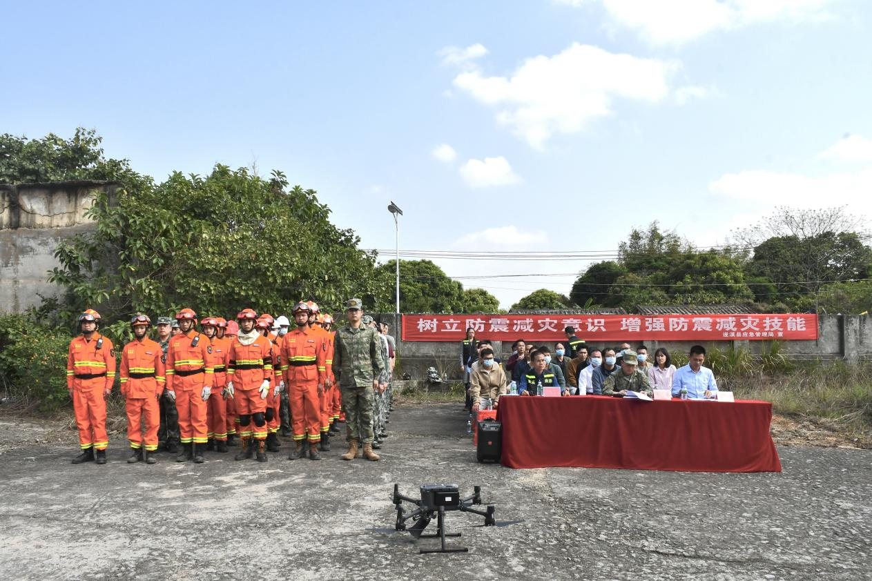 遂溪縣開展地震應(yīng)急救援演練，全面檢驗(yàn)隊(duì)伍救援能力1.png