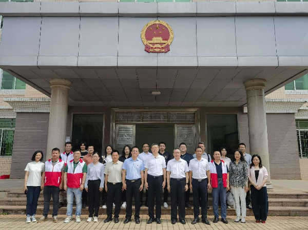 越秀區(qū)市場監(jiān)督管理局、衛(wèi)生健康局、白云街道到遂溪縣建新鎮(zhèn)開展鄉(xiāng)村振興幫扶考察調(diào)研活動