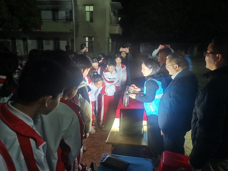 開學(xué)第一課：認(rèn)清“依托咪酯”  守護(hù)青春無毒