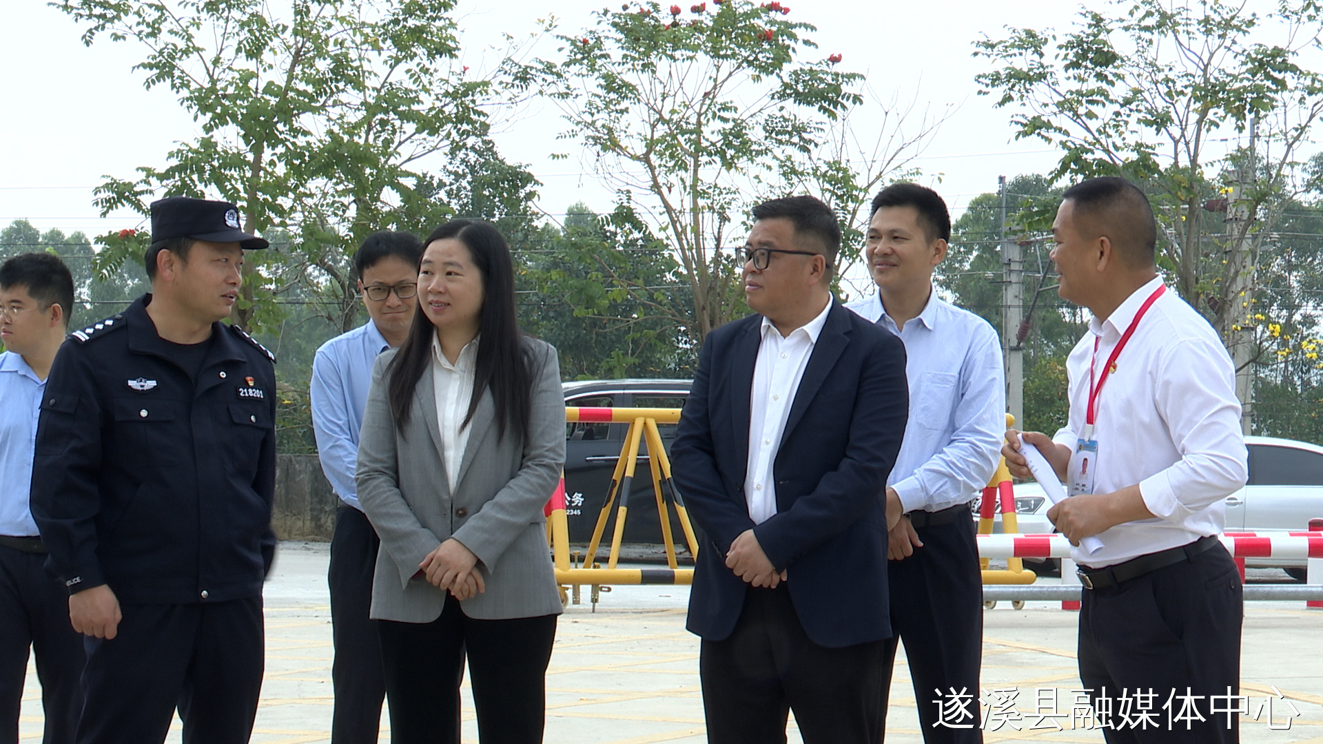 劉劍率隊(duì)督導(dǎo)檢查校園安全工作