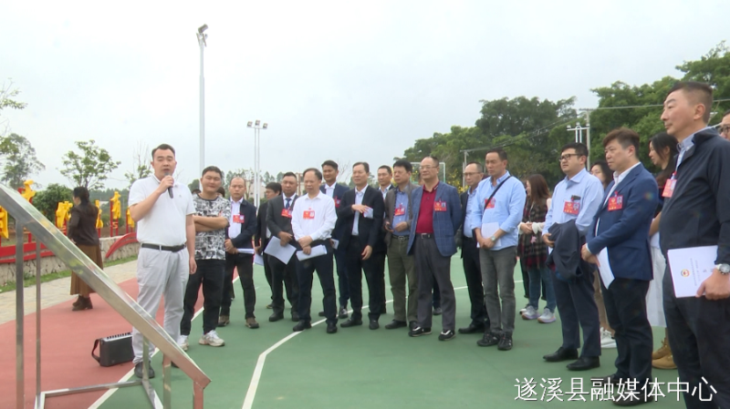 遂溪縣駐市外(含港澳)政協(xié)委員視察“百千萬(wàn)工程”實(shí)施情況