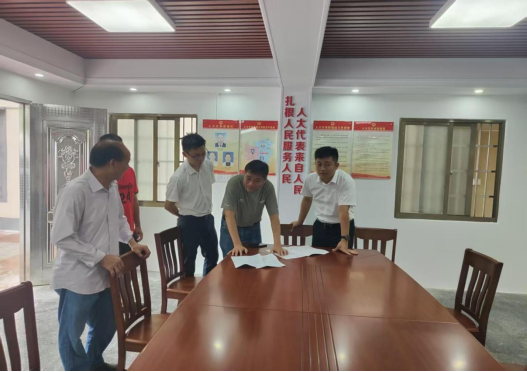 界炮鎮(zhèn)人大：調(diào)研村級(jí)人大代表聯(lián)絡(luò)站提檔升級(jí)建設(shè)工作情況